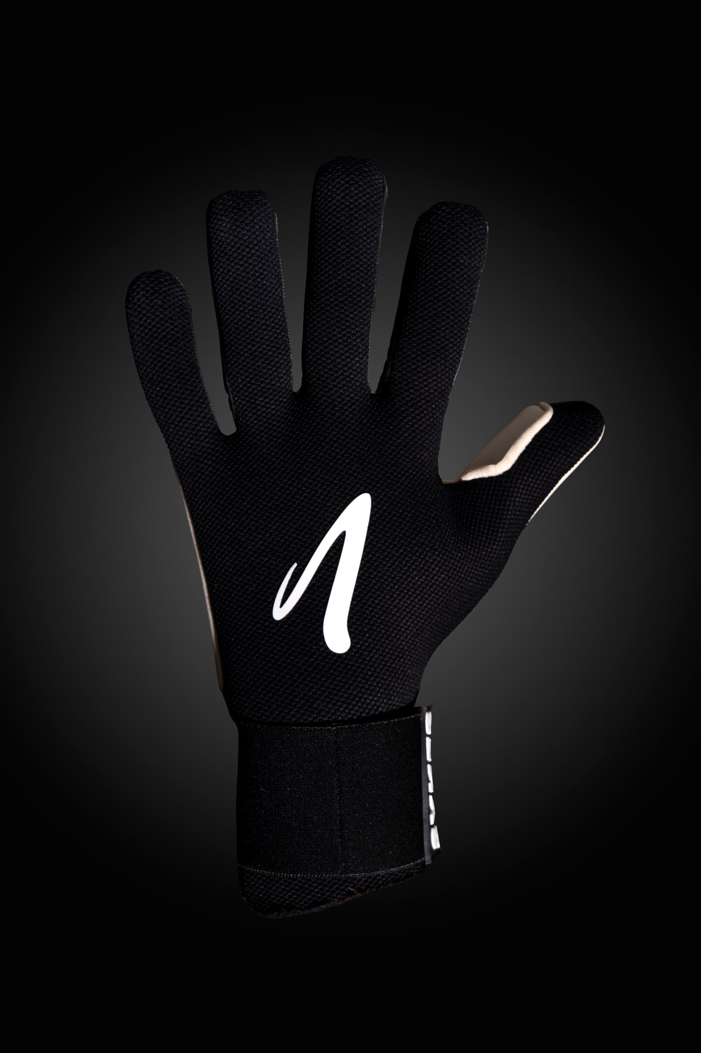 SYKES ONE PRO black